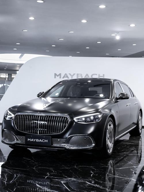 佛山334岚图汽车的售后服务让用户无忧出行，迈巴赫未来的豪华车趋势